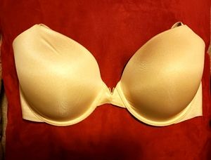 Victoria's Secret Illusions Bra